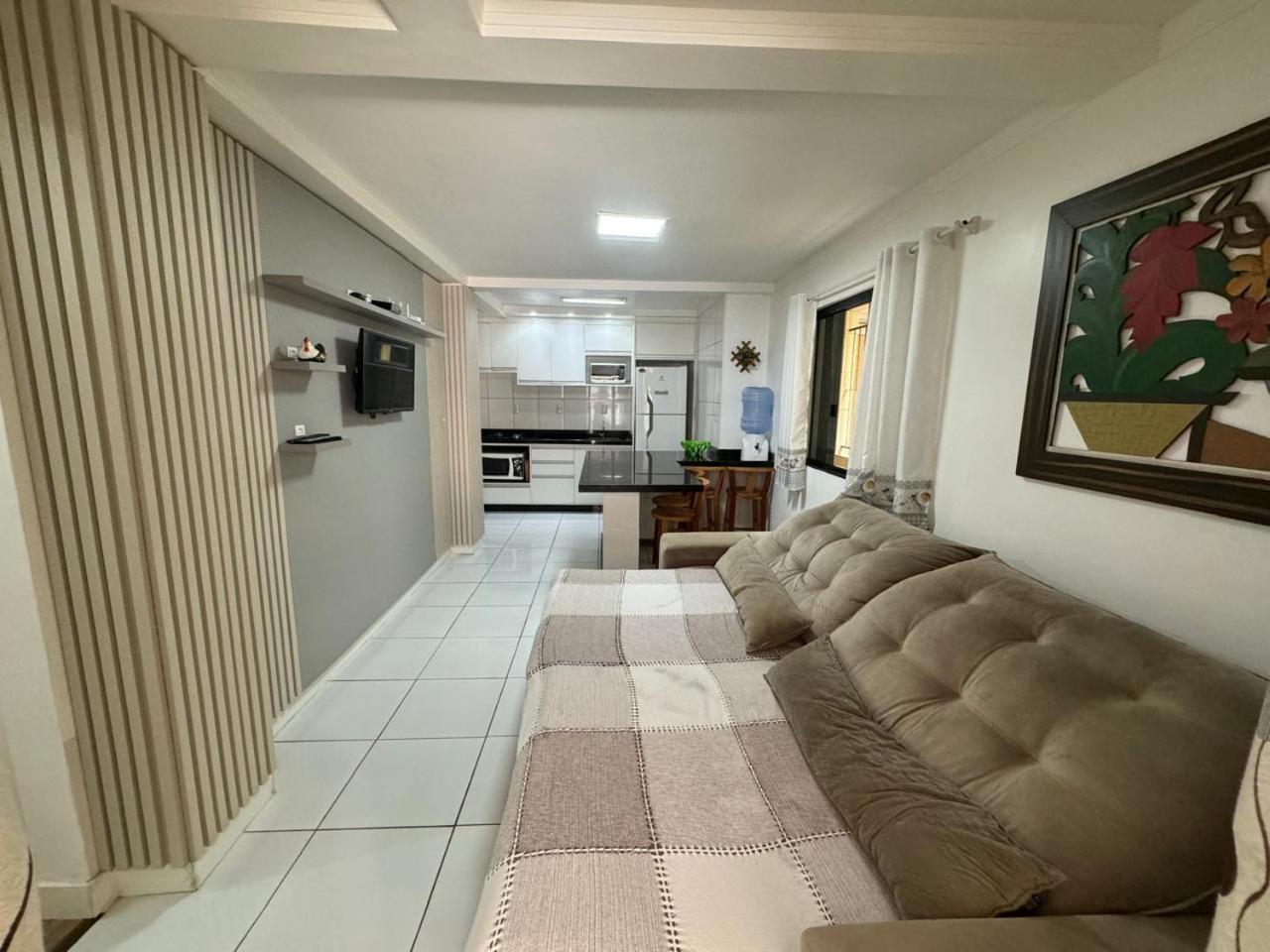 בומבינאס Residencial Montoski מראה חיצוני תמונה